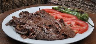Yaprak Döner