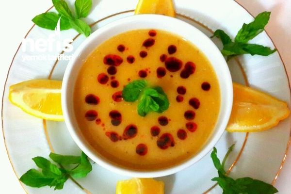 Süzme Mercimek Çorbası